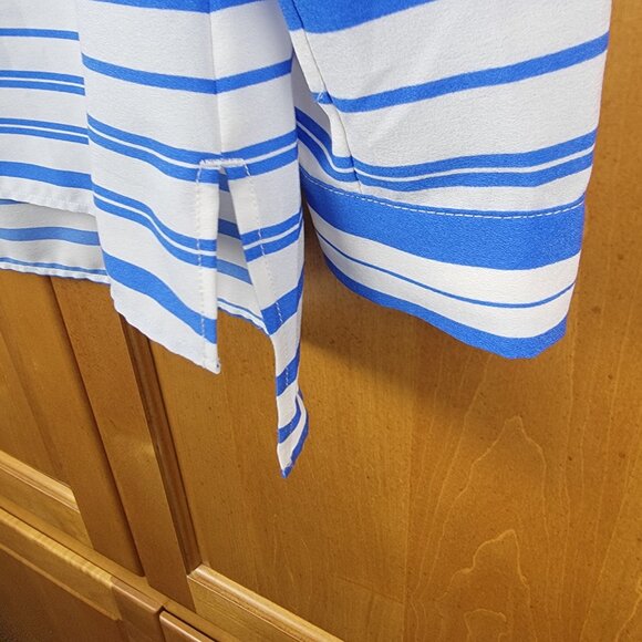 Talbots Blue & White Striped Roll Tab Sleeve Tunic Blouse - S - Picture 11 of 12